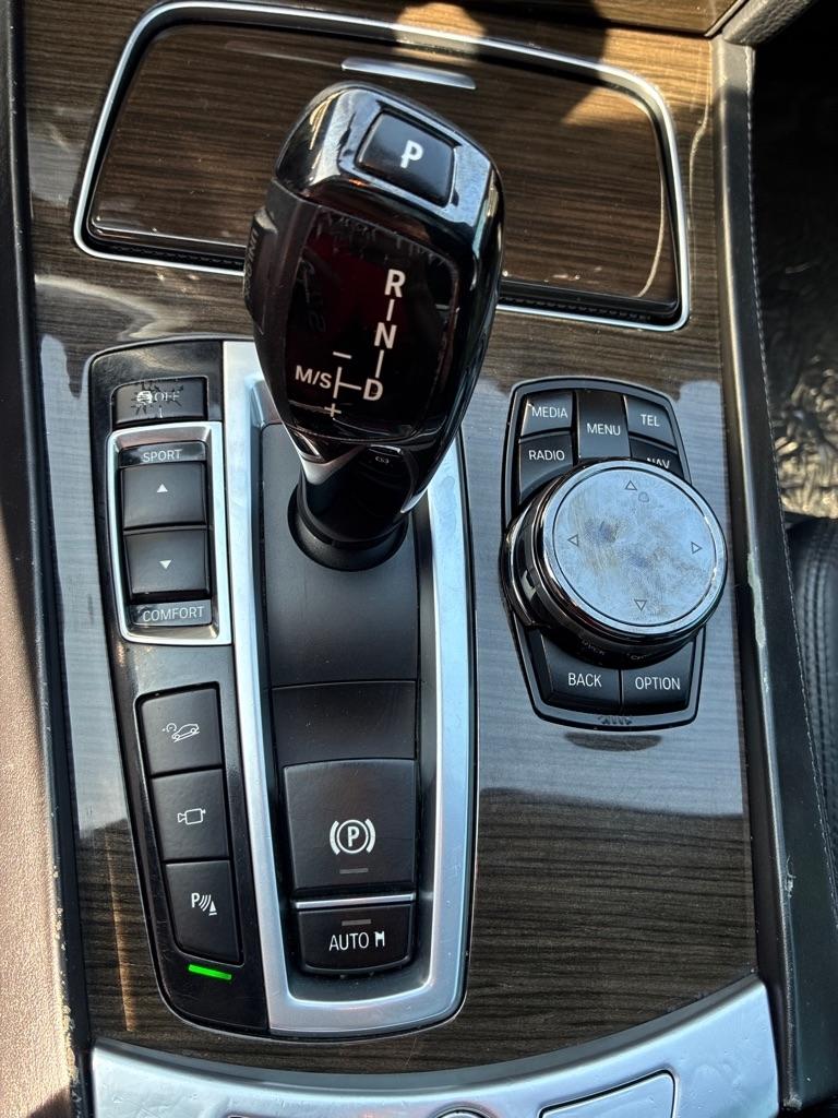 BMW Alpina B7  2015