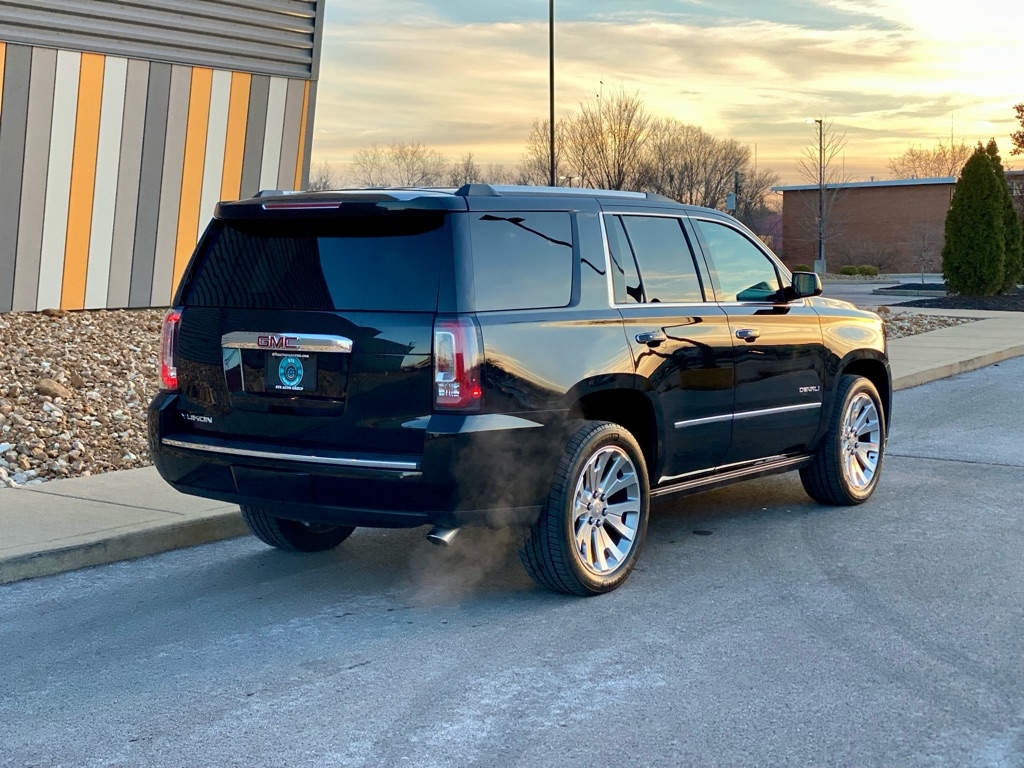 GMC Yukon Denali  2016