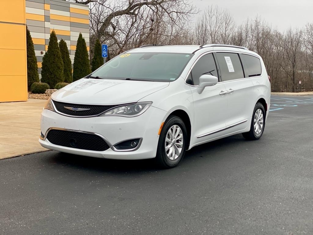 Chrysler Pacifica  2018
