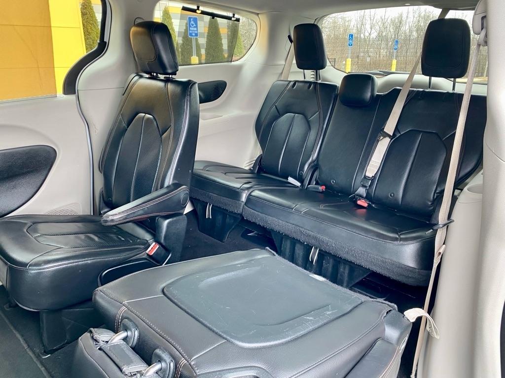 Chrysler Pacifica  2018