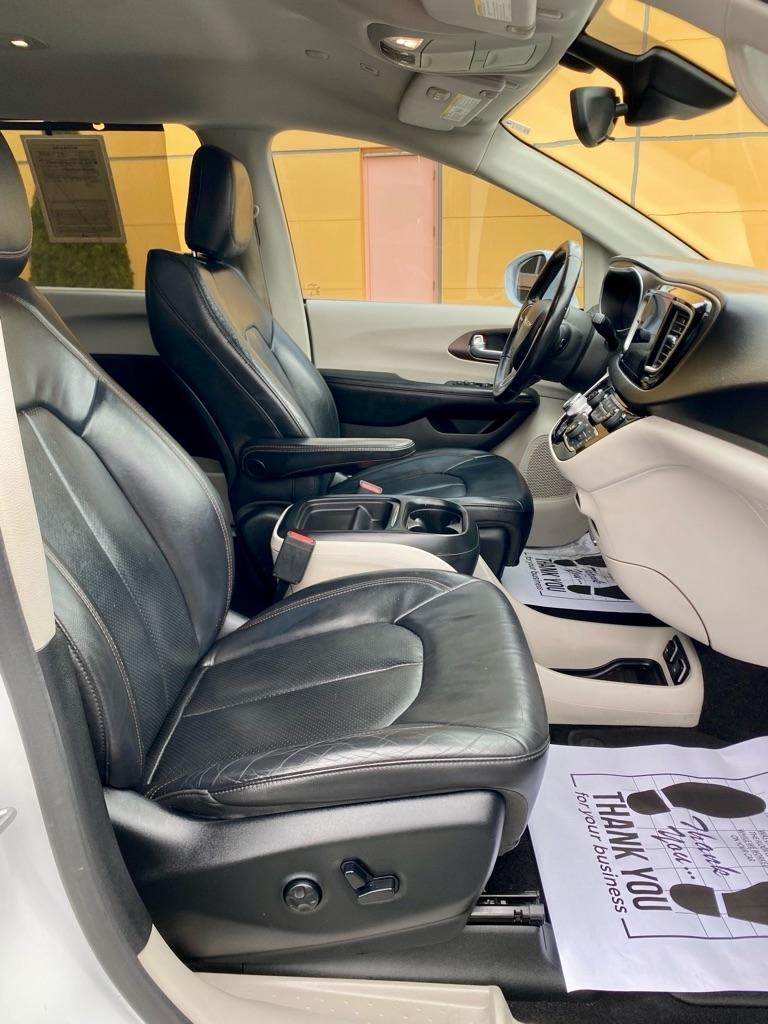 Chrysler Pacifica  2018