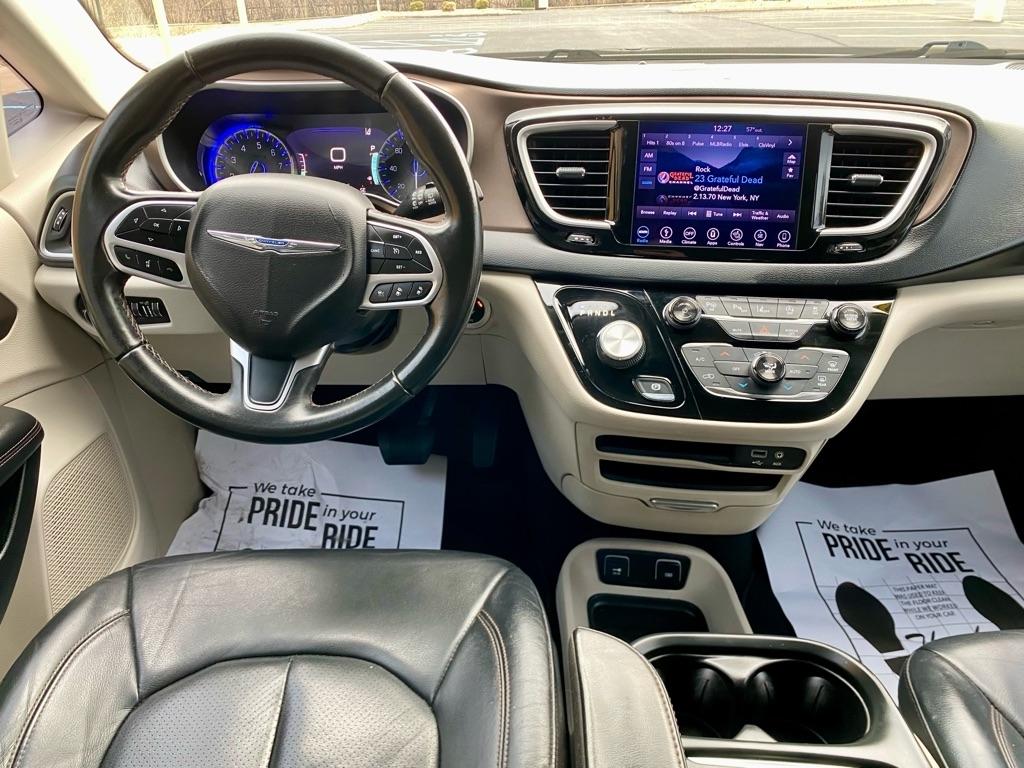 Chrysler Pacifica  2018