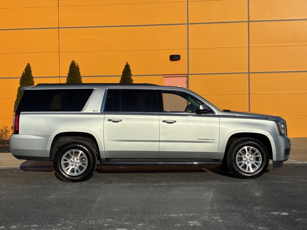 GMC Yukon XL  2017