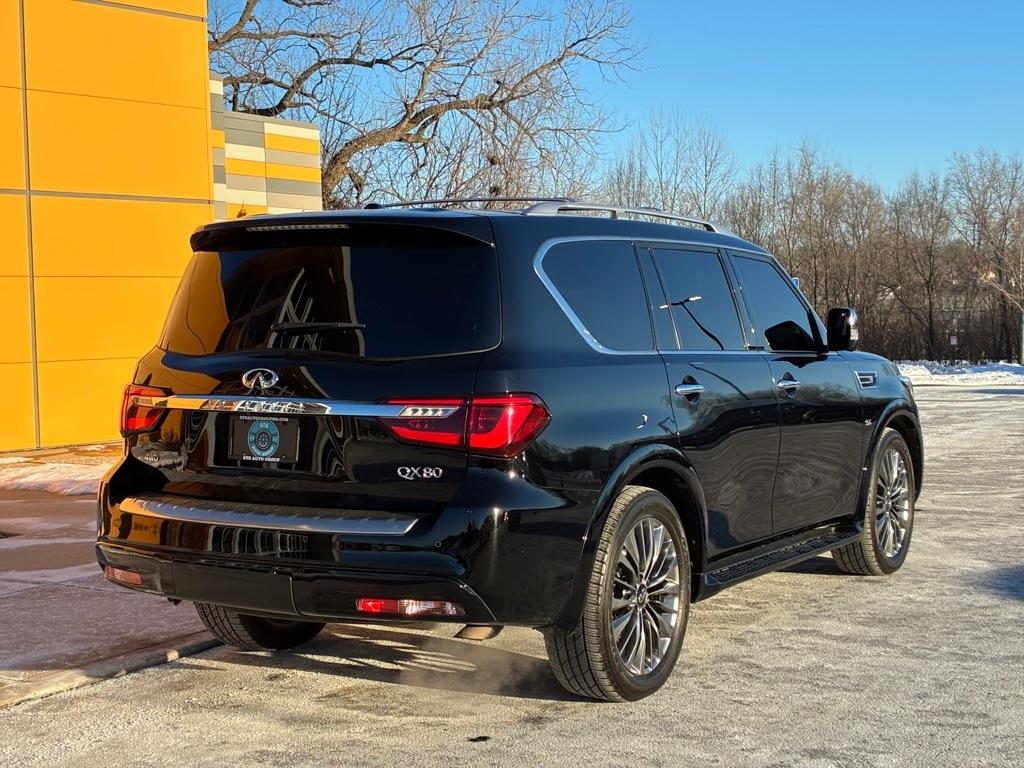 Infiniti QX80  2020