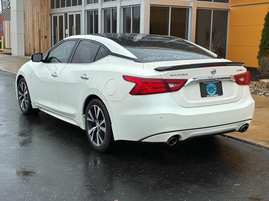 Nissan Maxima  2017