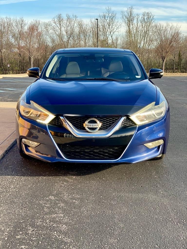 Nissan Maxima  2016