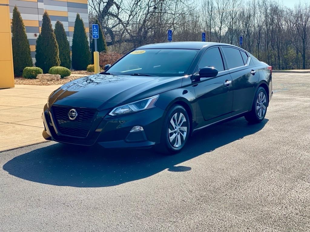Nissan Altima  2019