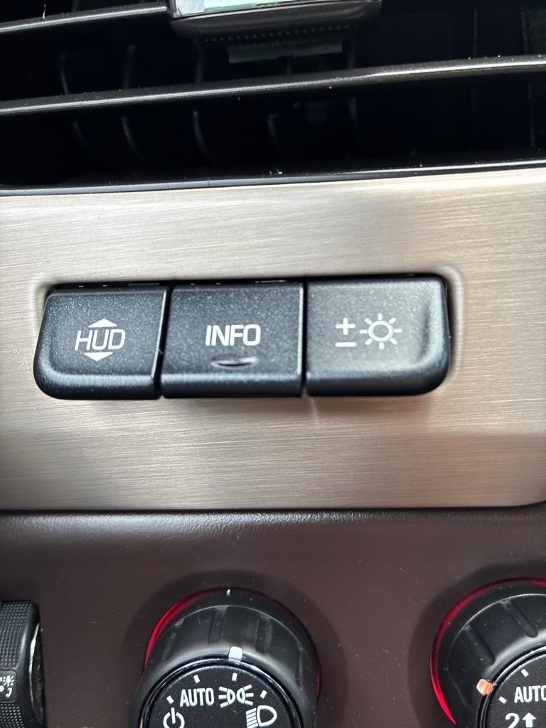 GMC Yukon Denali  2015