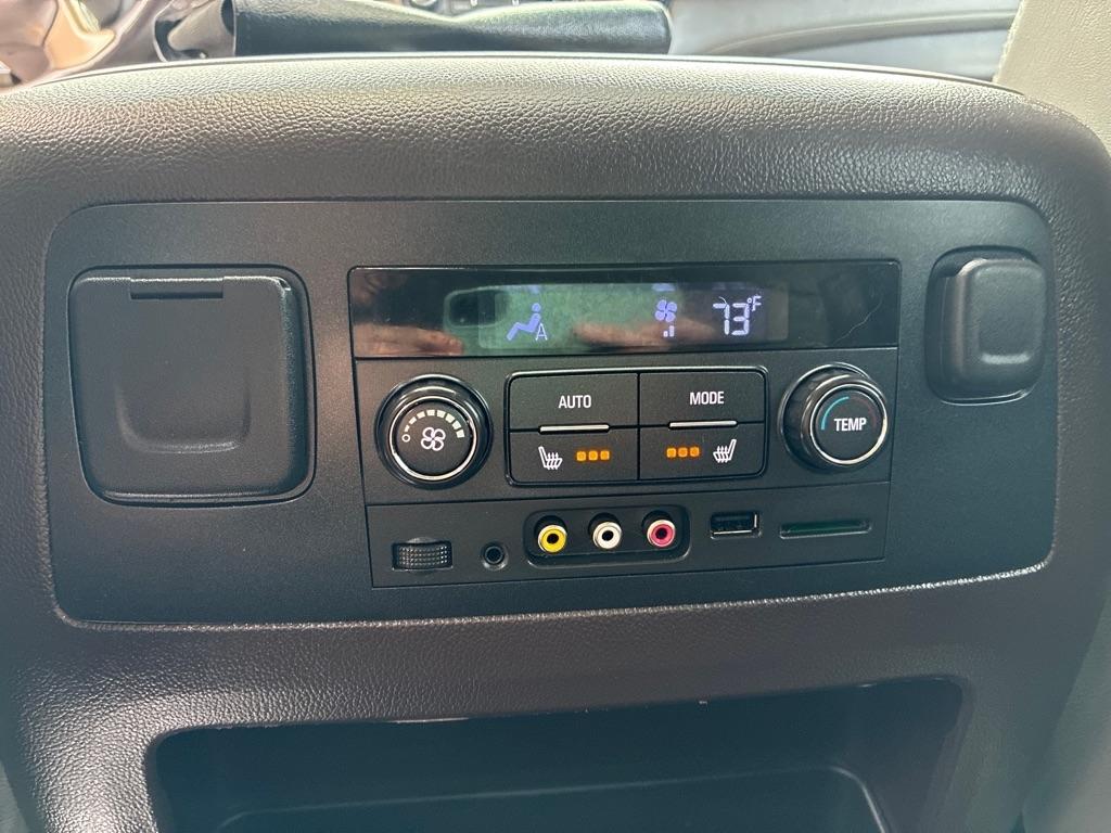 GMC Yukon Denali  2015