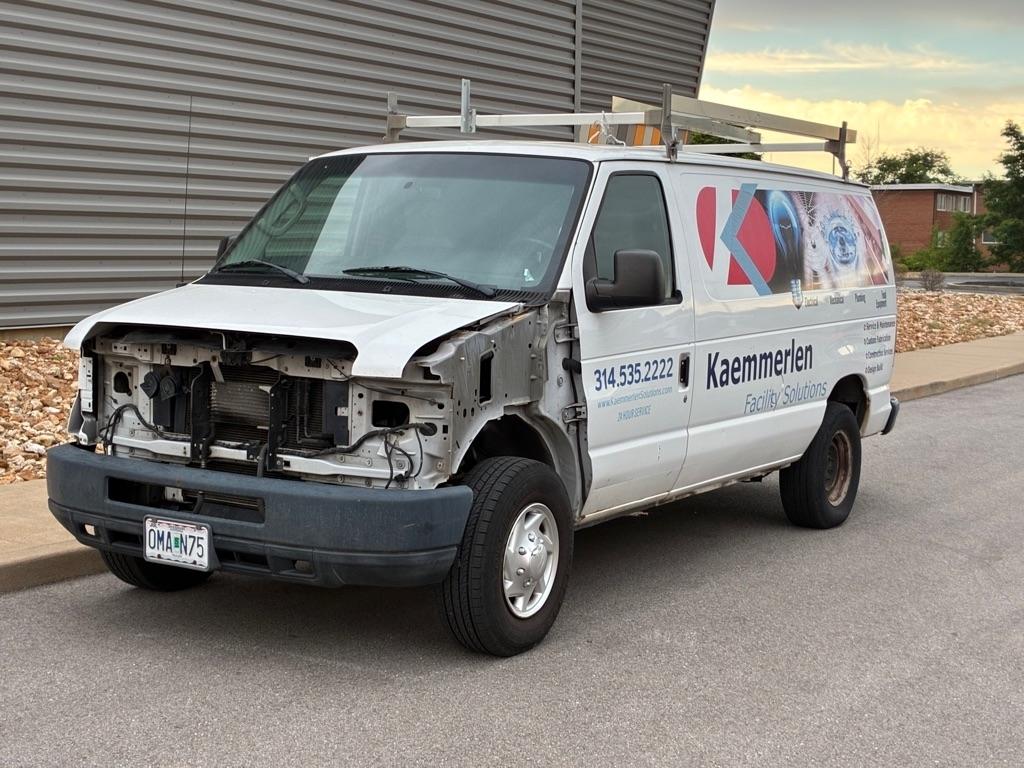 Ford Econoline  2011