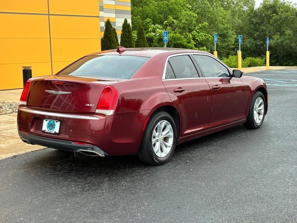 Chrysler 300  2015