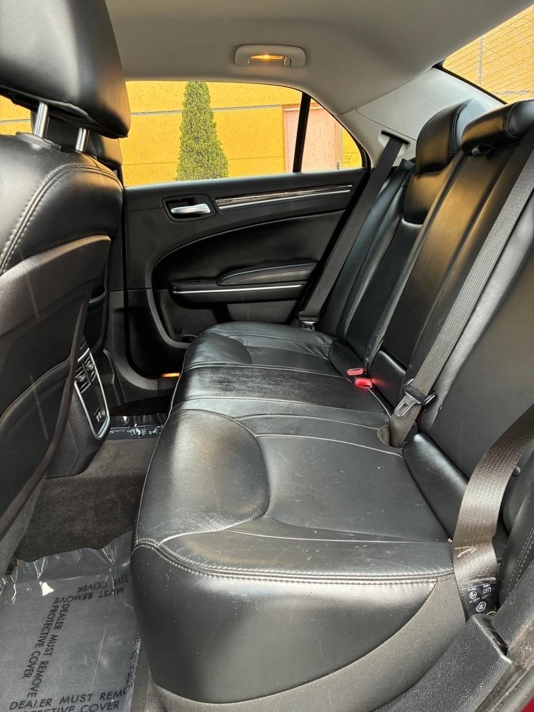Chrysler 300  2015