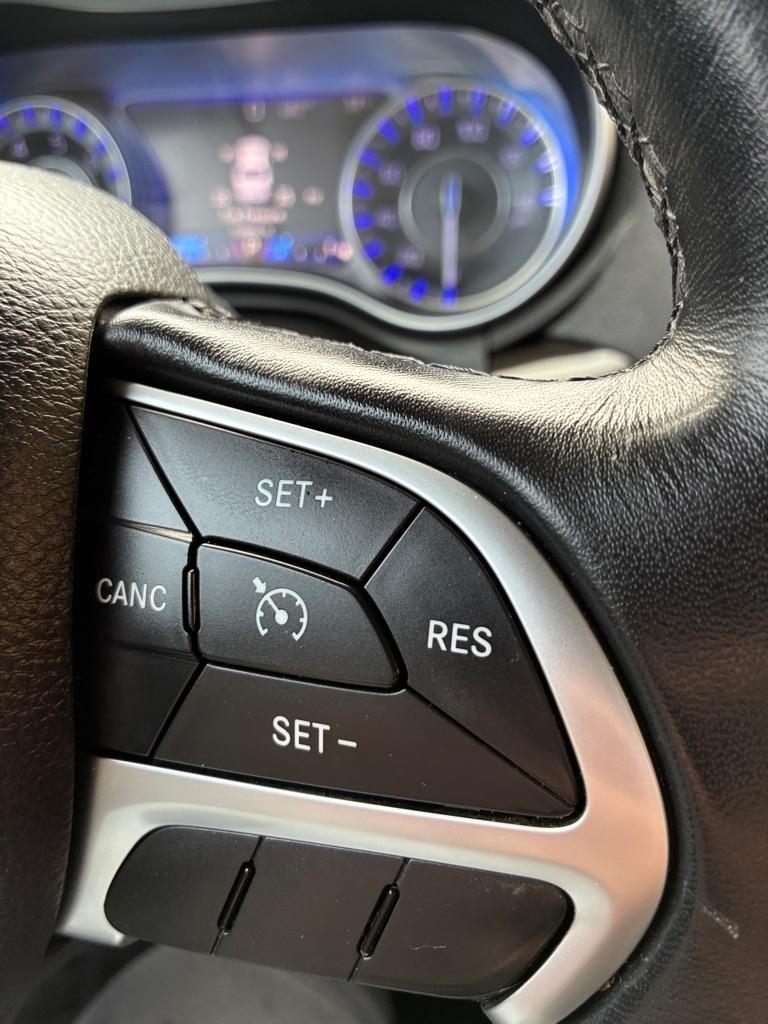 Chrysler 300  2015