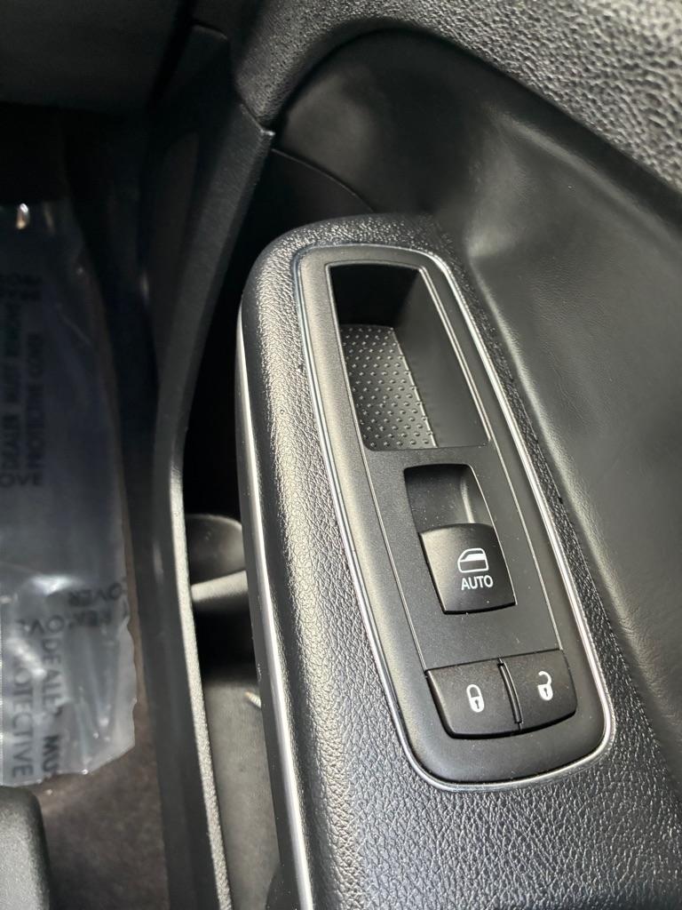 Chrysler 300  2015
