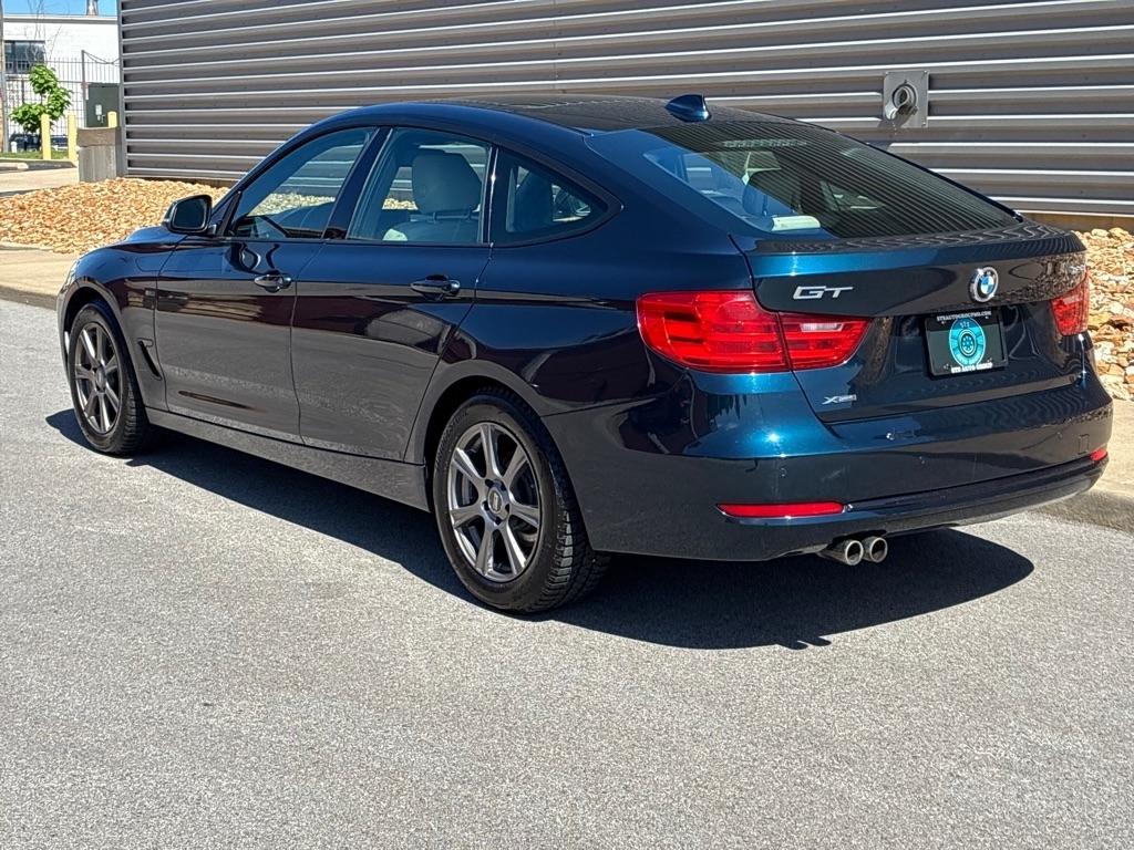 BMW 3 Series  2015