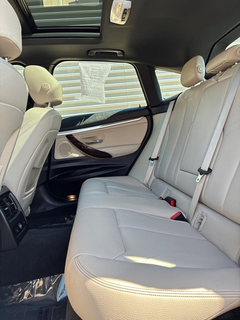 BMW 3 Series  2015