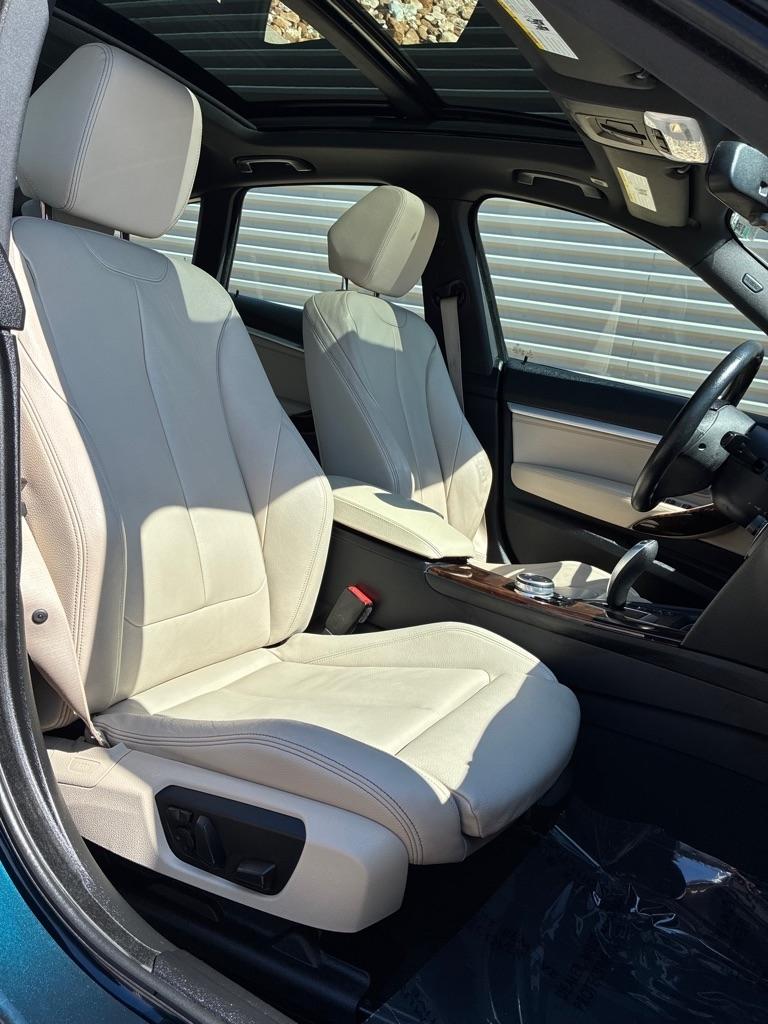 BMW 3 Series  2015