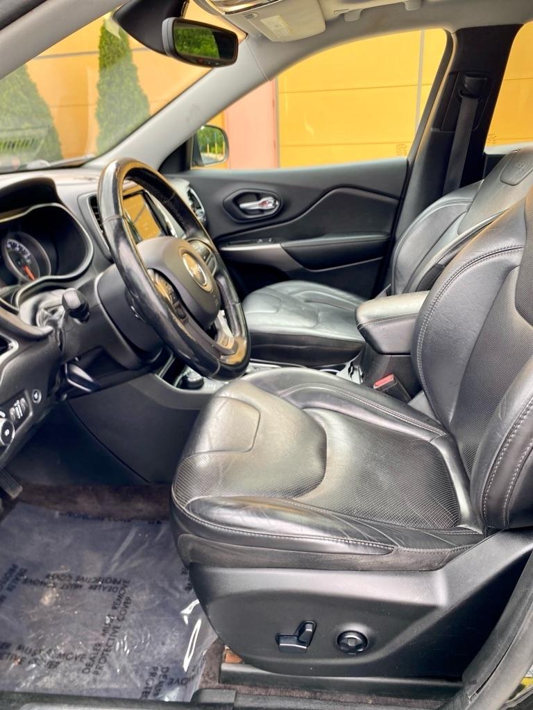 Jeep Cherokee  2019