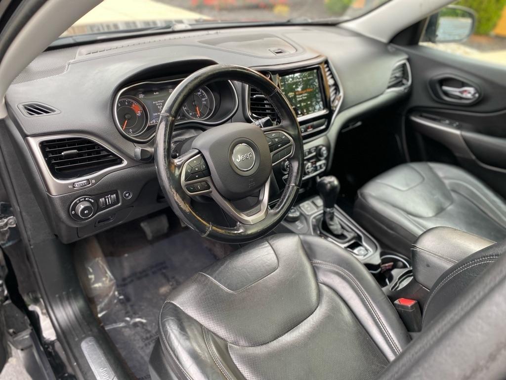 Jeep Cherokee  2019