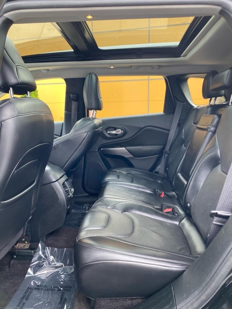 Jeep Cherokee  2019