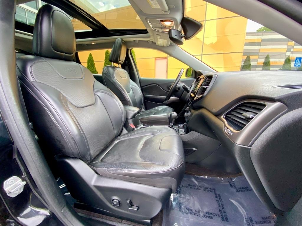 Jeep Cherokee  2019