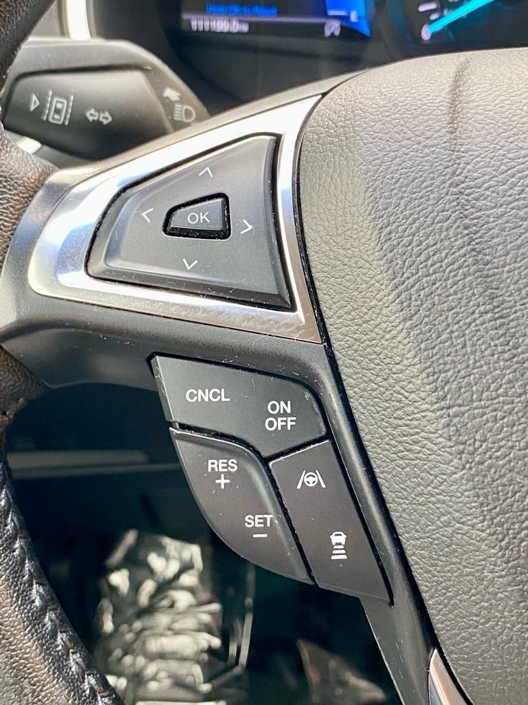 Ford Edge  2020