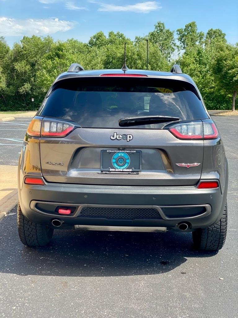 Jeep Cherokee  2019