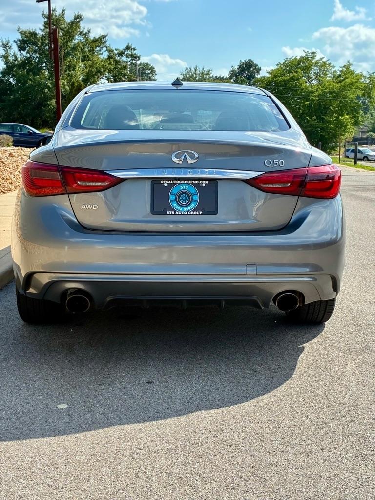 Infiniti Q50  2018