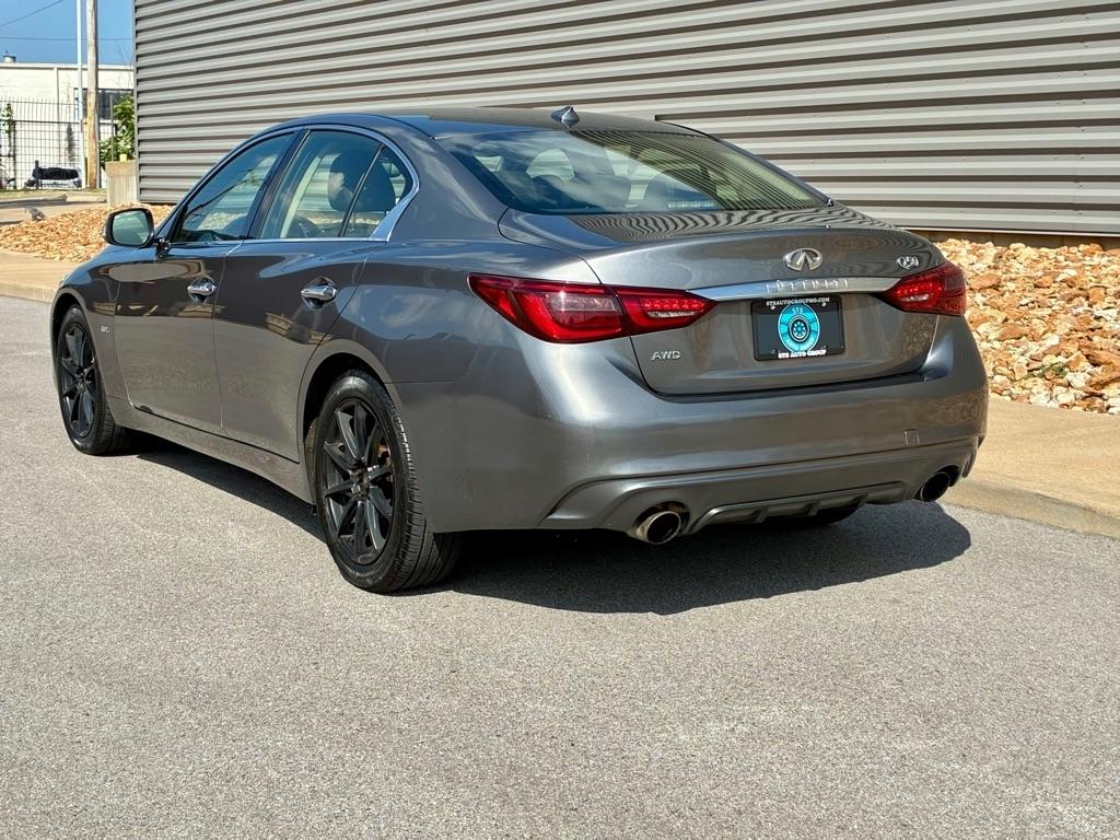 Infiniti Q50  2018