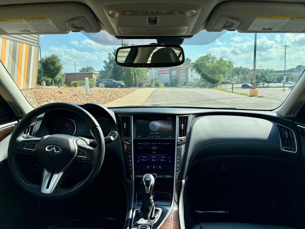 Infiniti Q50  2018
