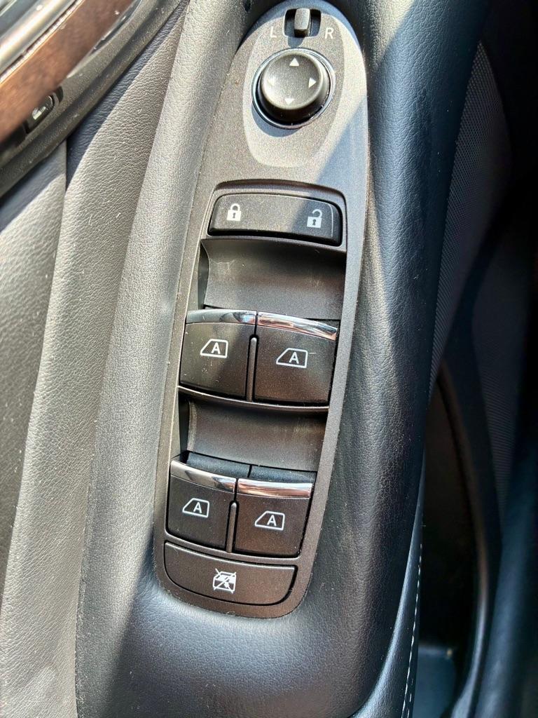 Infiniti Q50  2018