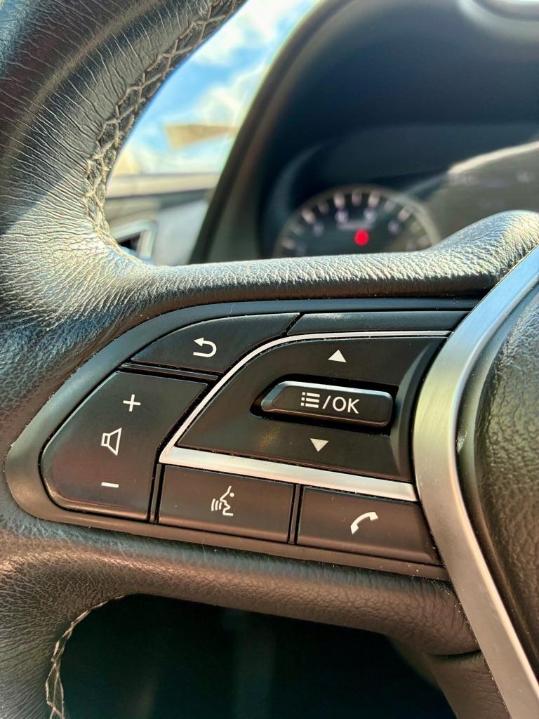 Infiniti Q50  2018
