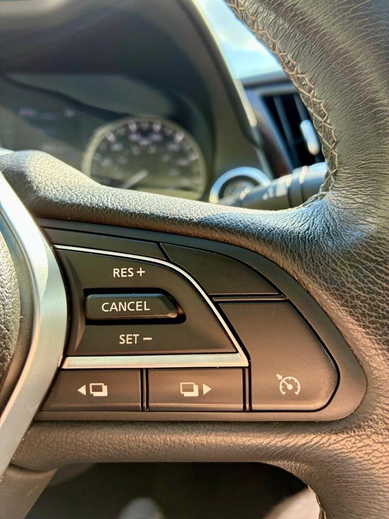 Infiniti Q50  2018