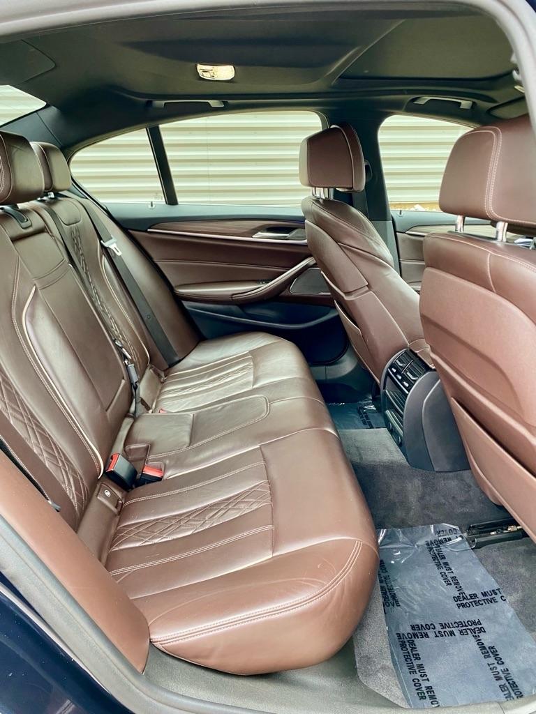 BMW 5 Series  2018