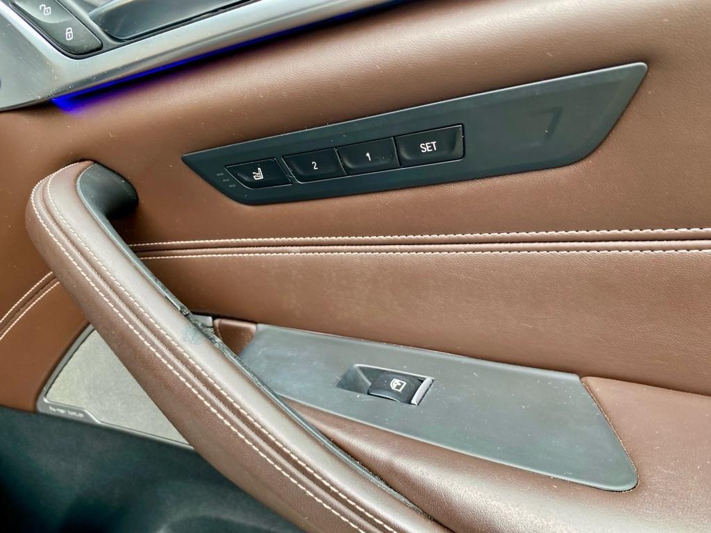 BMW 5 Series  2018