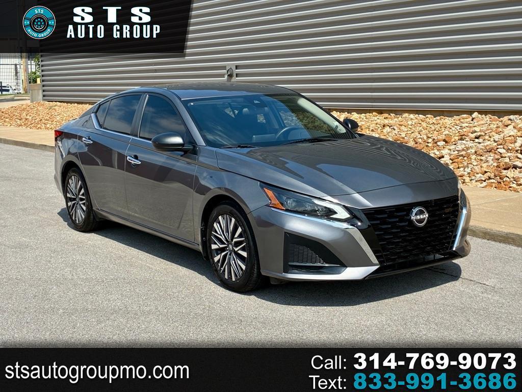 Nissan Altima  2024
