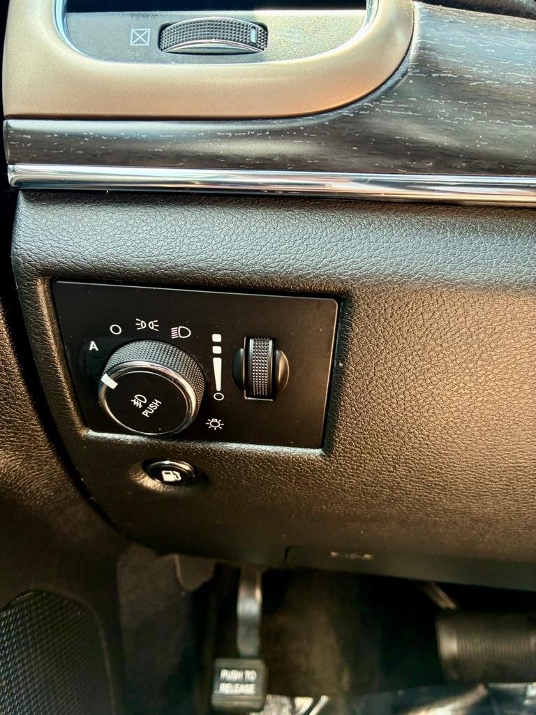 Jeep Grand Cherokee  2014