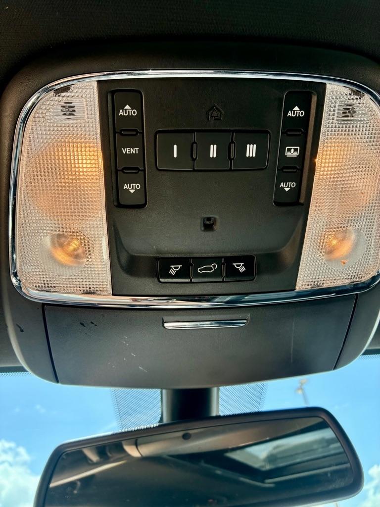 Jeep Grand Cherokee  2014