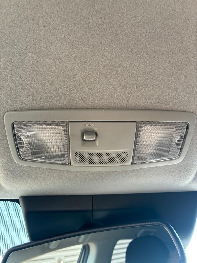 Mitsubishi Outlander Sport  2021