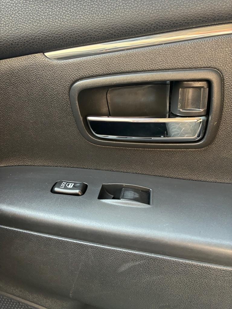 Mitsubishi Outlander Sport  2021