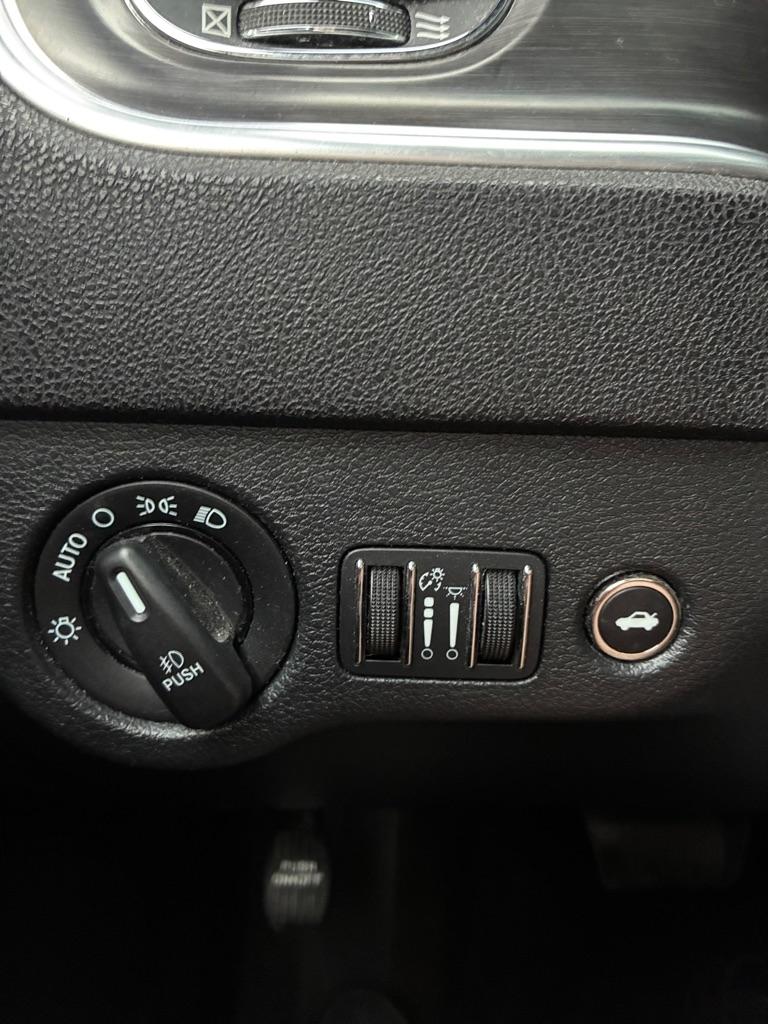 Dodge Charger  2014