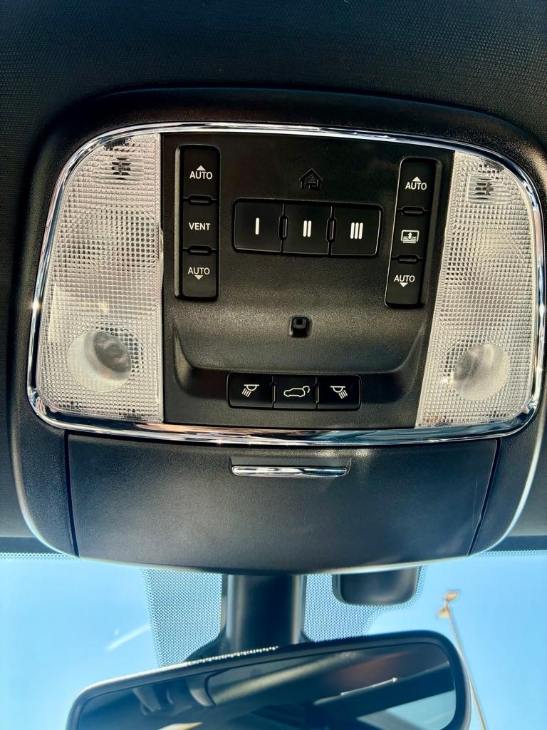 Jeep Grand Cherokee  2018