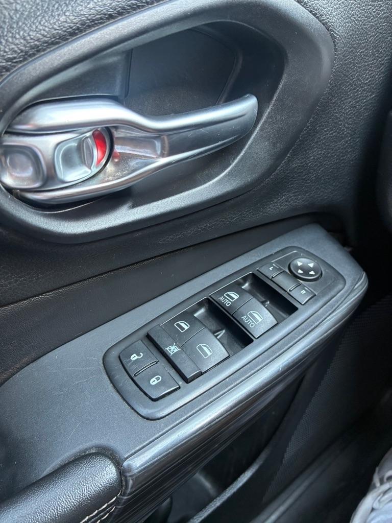 Jeep Cherokee  2017