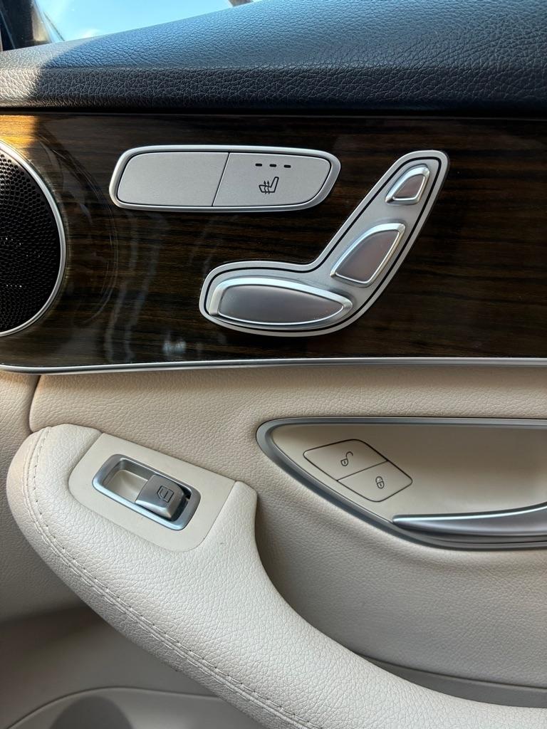 Mercedes-Benz C-Class  2017
