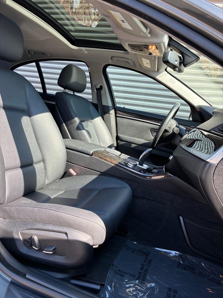 BMW 5-Series  2014