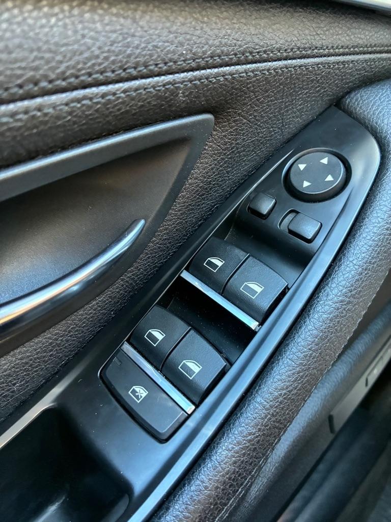 BMW 5-Series  2014