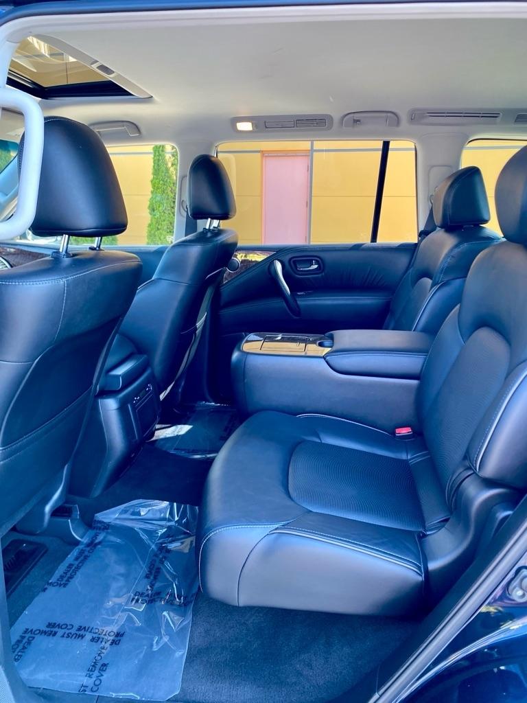 Infiniti QX80  2017