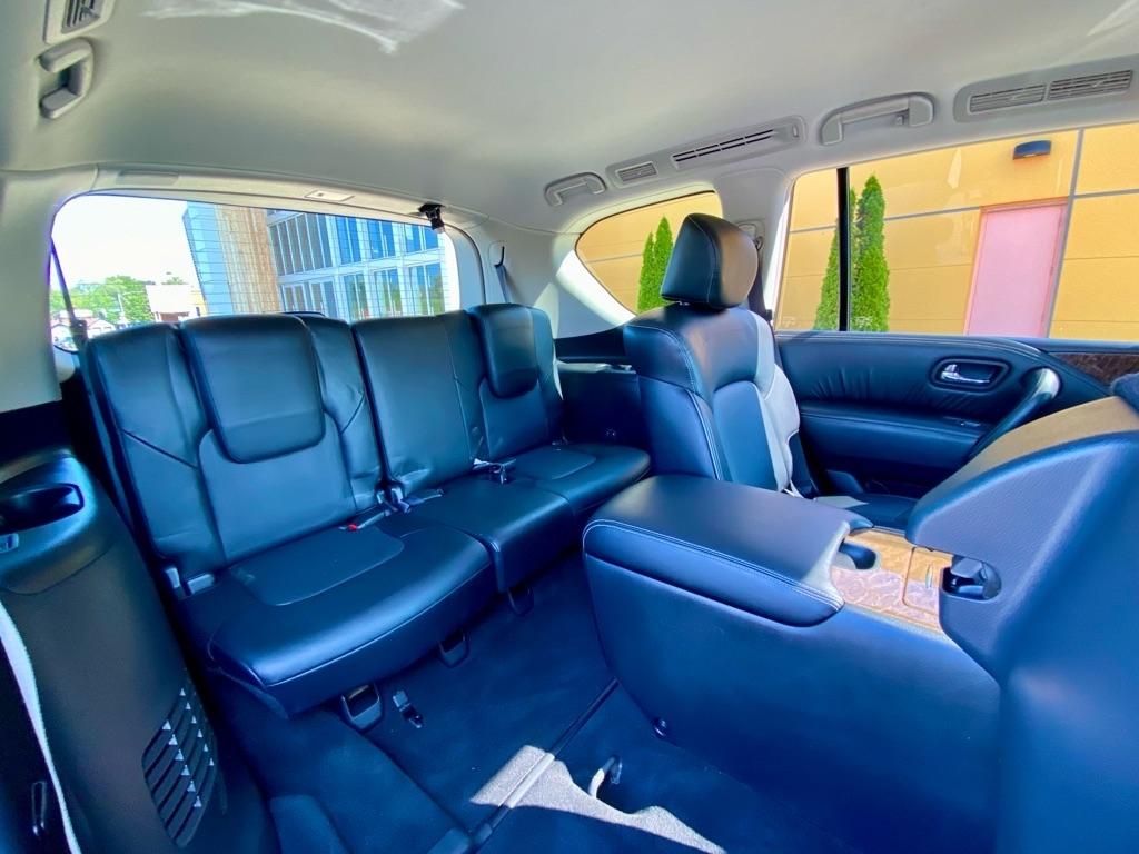 Infiniti QX80  2017