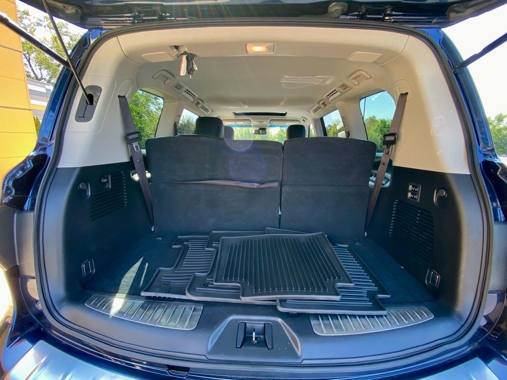 Infiniti QX80  2017