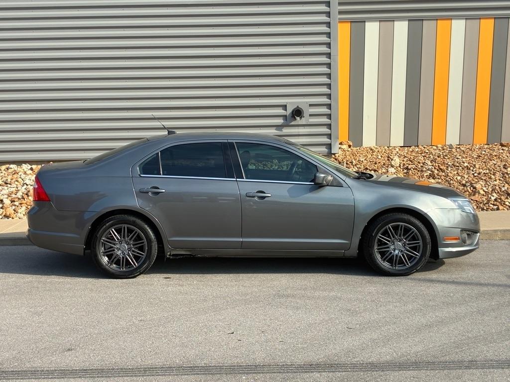 Ford Fusion  2010